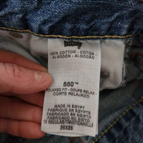 Levi's 550 Relaxed Fit Denim Cut Off Shorts Size 10 Reg - Picture 4 of 11